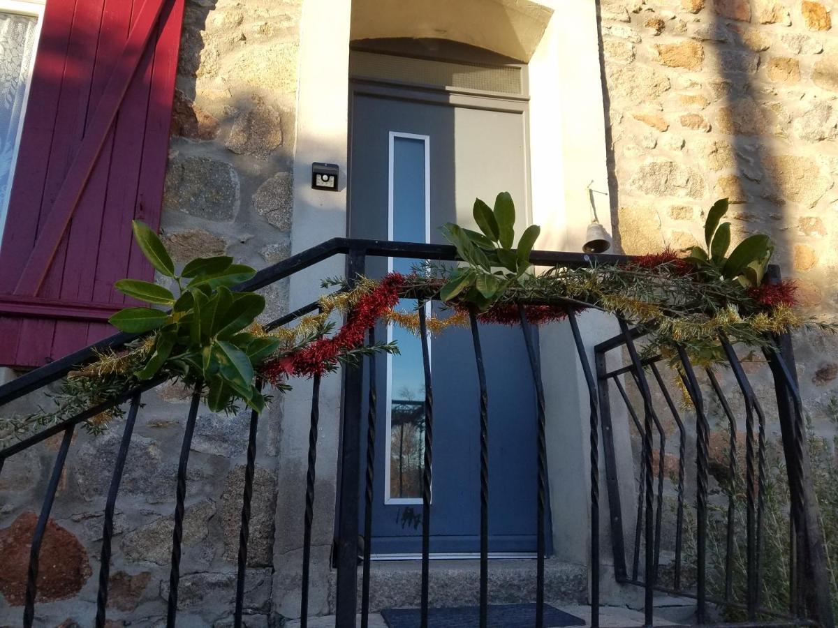 La Clef Des Champs - 9 Personnes Entre Lyon Et St-etienne Holiday home